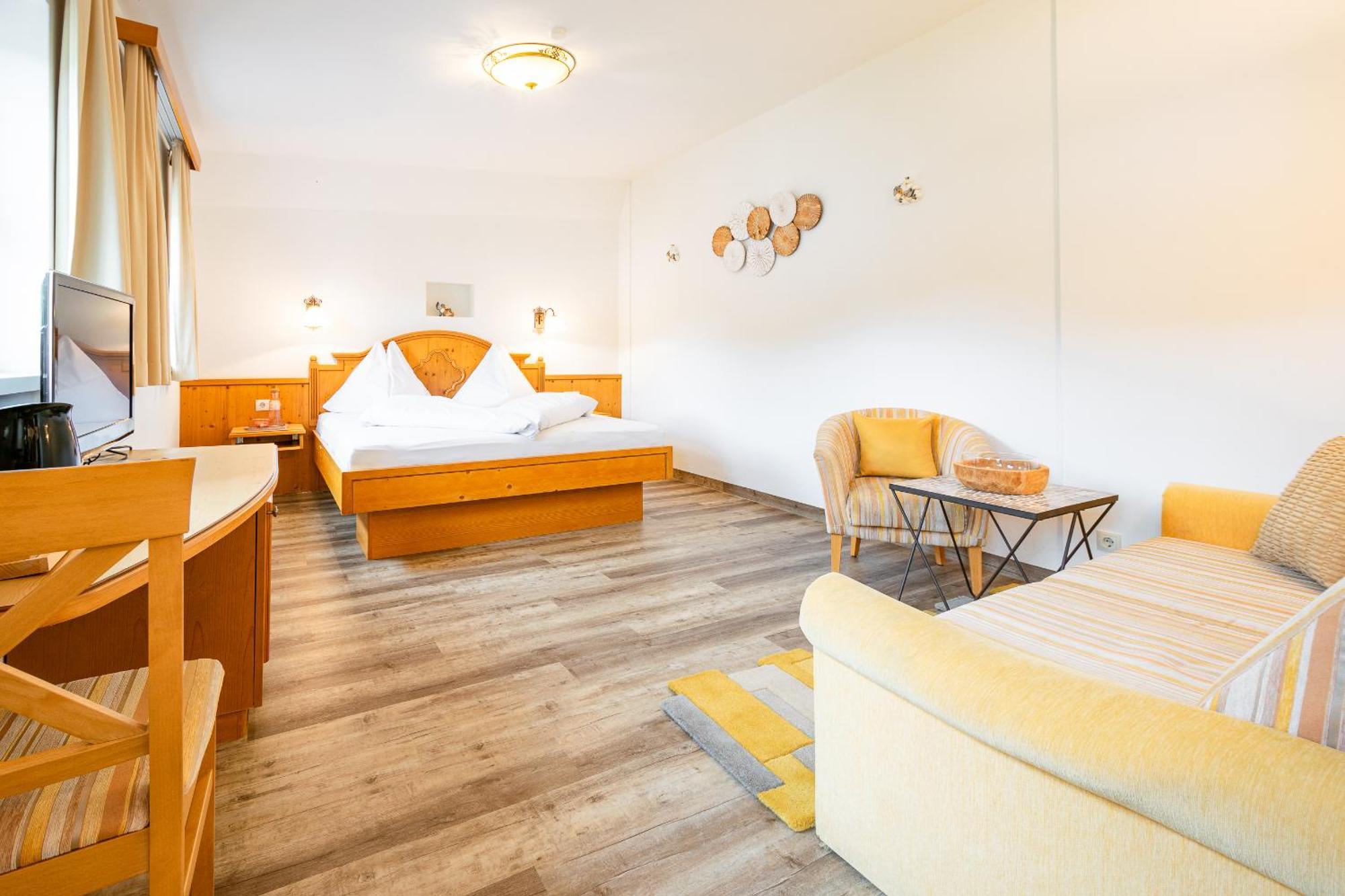Landhotel Hubengut Bed And Breakfast Радштадт Экстерьер фото